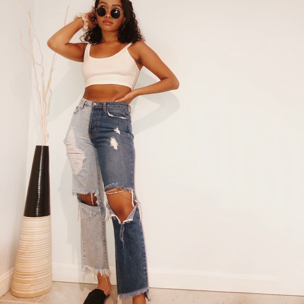 Split denim 👖 OPEN TO OFFERS